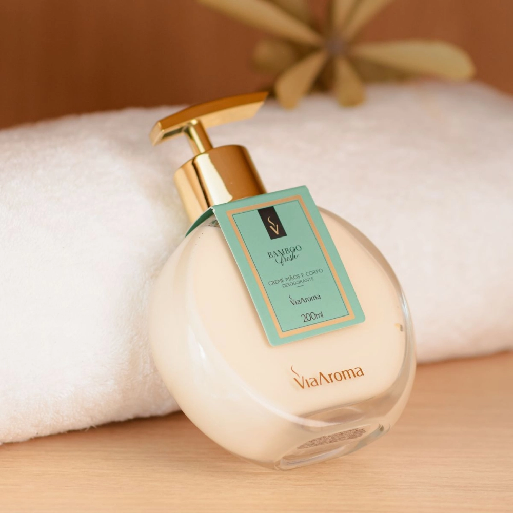 Produto Creme Hidratante Desodorante Mãos e Corpo Bamboo Via Aroma - 200ml