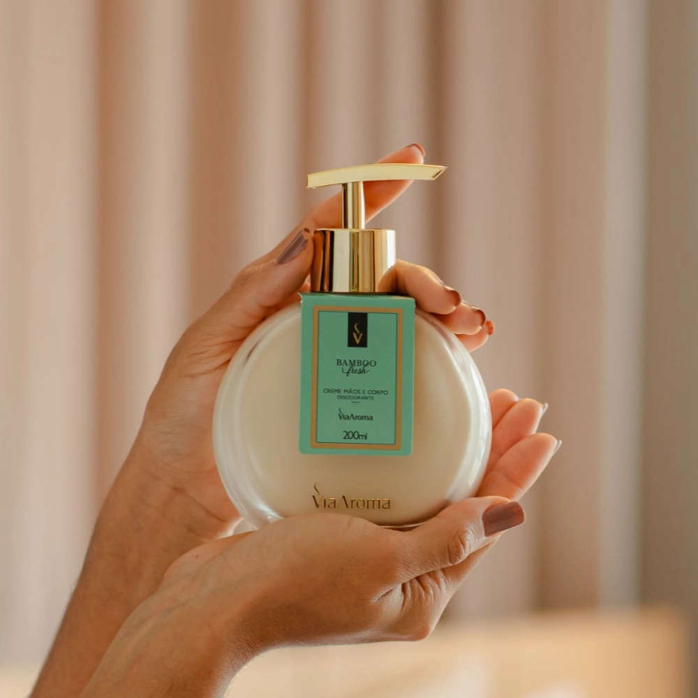 Produto Creme Hidratante Desodorante Mãos e Corpo Bamboo Via Aroma - 200ml
