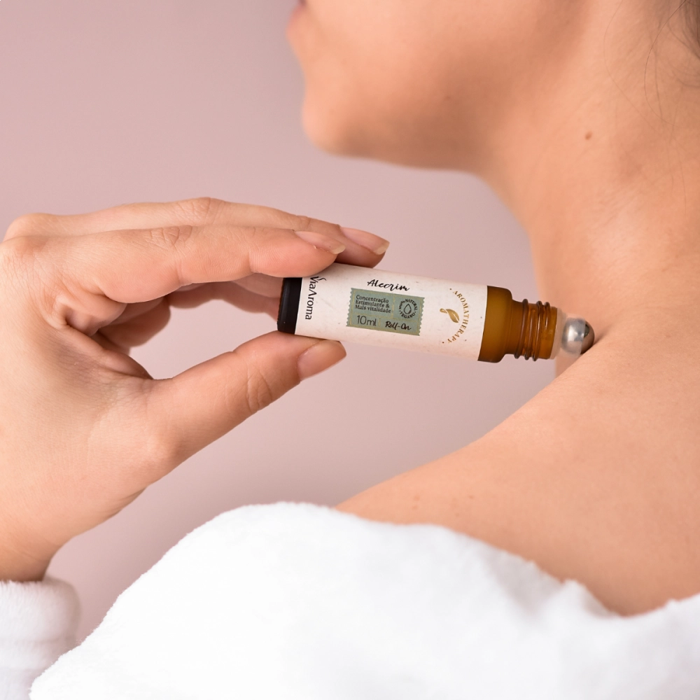 Roll-On Óleo Essencial Alecrim Via Aroma - 10ml Produto Roll-On Óleo Essencial Alecrim Via Aroma - 10ml