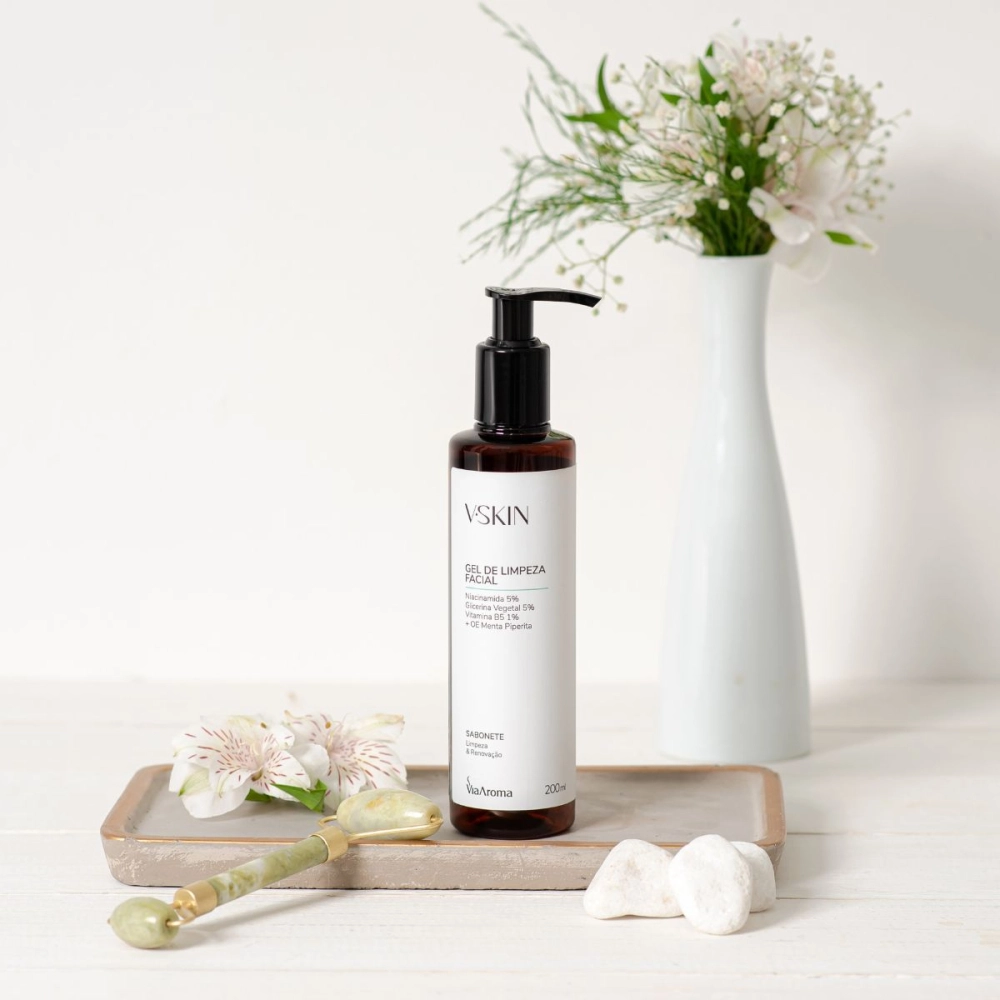 Produto Gel De Limpeza Facial V.Skin Via Aroma - 200 ml