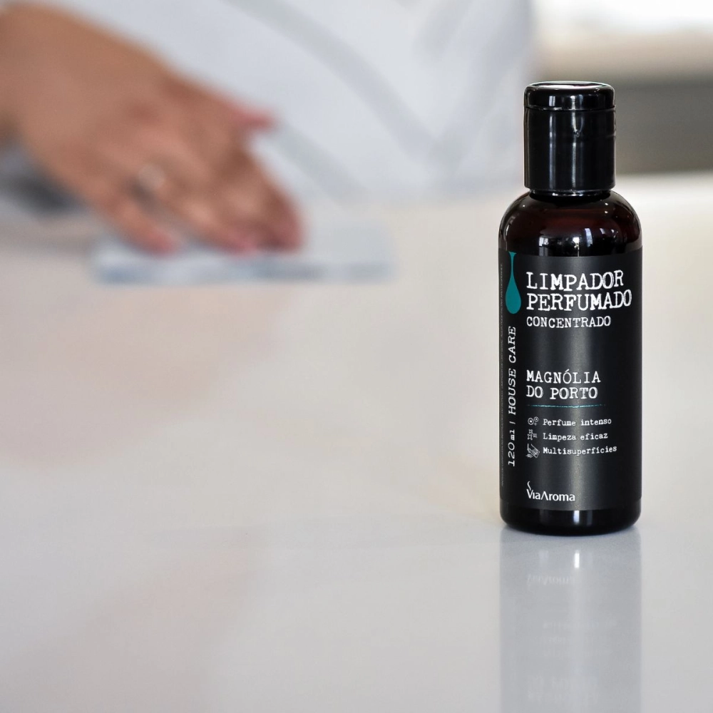  Limpador Perfumado Concentrado MagnÃ³lia do Porto Via Aroma - 120ml Produzida