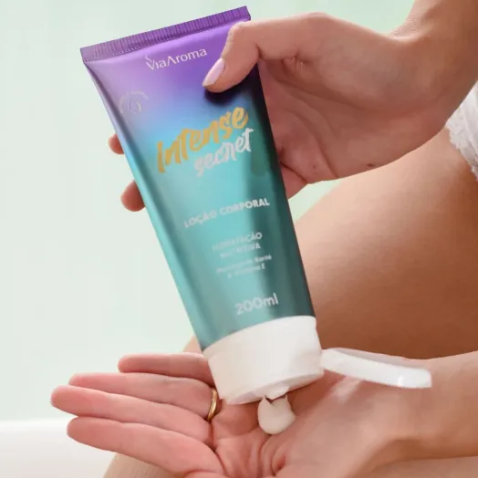 Loção Corporal Desodorante Intense Secret Via Aroma - 200ml Produto Loção Corporal Desodorante Intense Secret Via Aroma - 200ml
