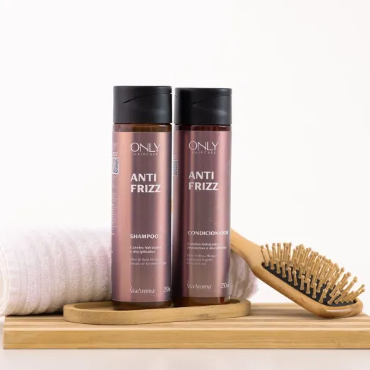 Shampoo Antifrizz Only Haircare Via Aroma - 250ml Produto Shampoo Antifrizz Only Haircare Via Aroma - 250ml