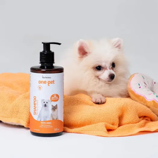 Shampoo One Pet Pelos Claros Via Aroma – 500 ml Produto Shampoo One Pet Pelos Claros Via Aroma – 500 ml