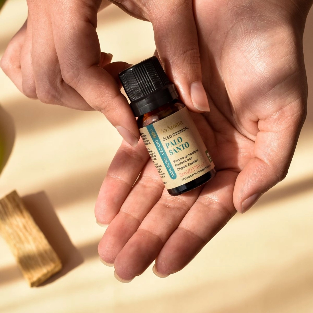 Ãleo Essencial Palo Santo Via Aroma - 5ml Produzida Ãleo Essencial Palo Santo Via Aroma - 5ml Produzida