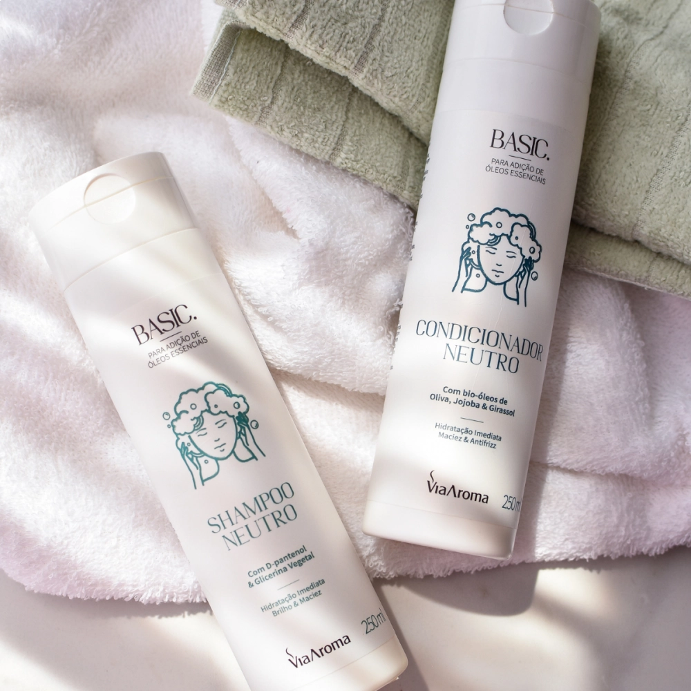Shampoo Neutro Linha Basic Via Aroma - 250ml Shampoo Neutro Linha Basic Via Aroma - 250ml